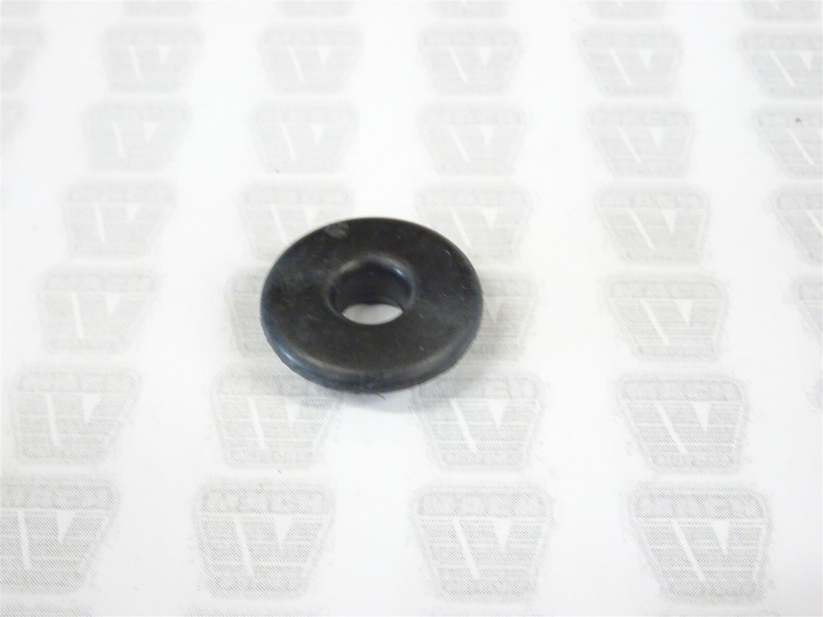 Honda NOS NEW 83601-MN5-000 Side Cover Grommet CBR GL NC NT PCX ST