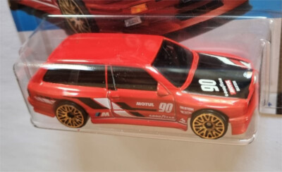 2024 Hot Wheels BMW M3 Wagon in 1/64 # HTD89 HW Performance Race Track Kombi