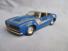 Hot Wheels 68 Chevrolet Camaro Cabrio blau,Maßstab 1:50,L= 9,5 cm Horse Wheels