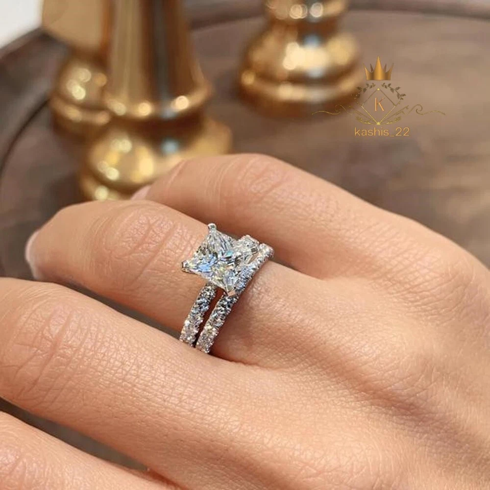 Conjunto de anillo de compromiso nupcial moissanita corte princesa de 2,50 quilates oro blanco sólido de 14 quilates Foto 2 de 4