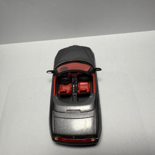 1995 Alfa Romeo Spider - Solido 1/43 Scale Diecast 203074 - Picture 5 of 7