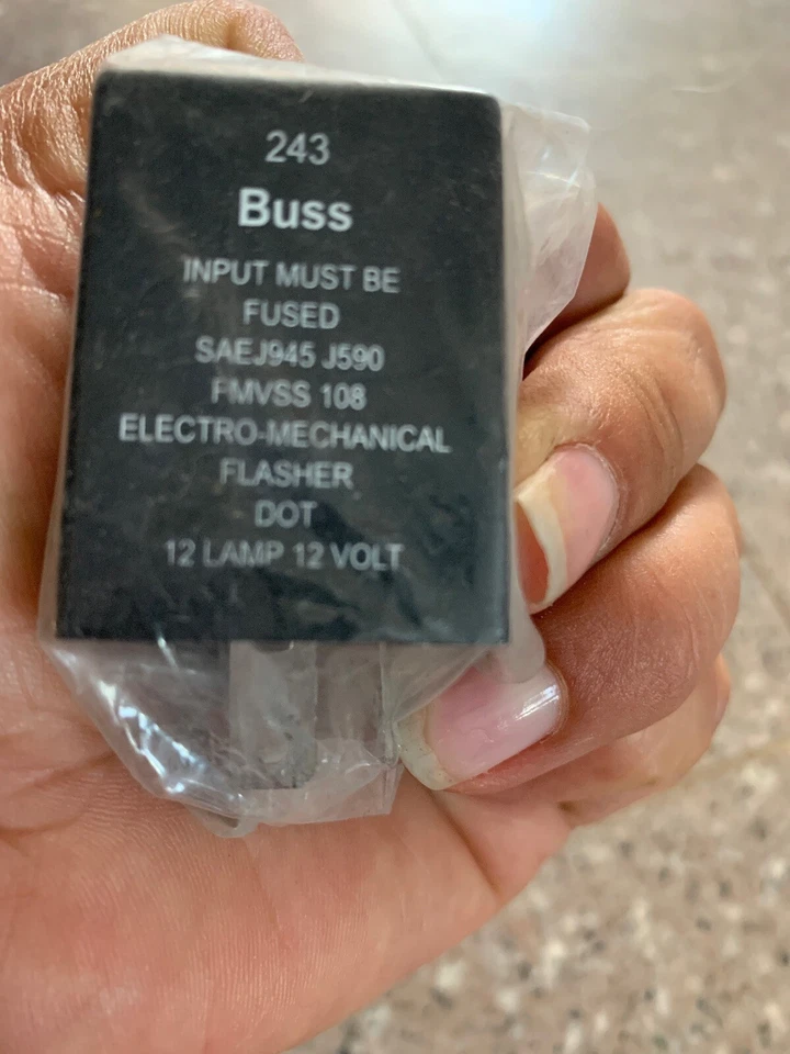 Intermitente electrónico de alta resistencia Bussmann No.243 P10 Foto 2 de 3