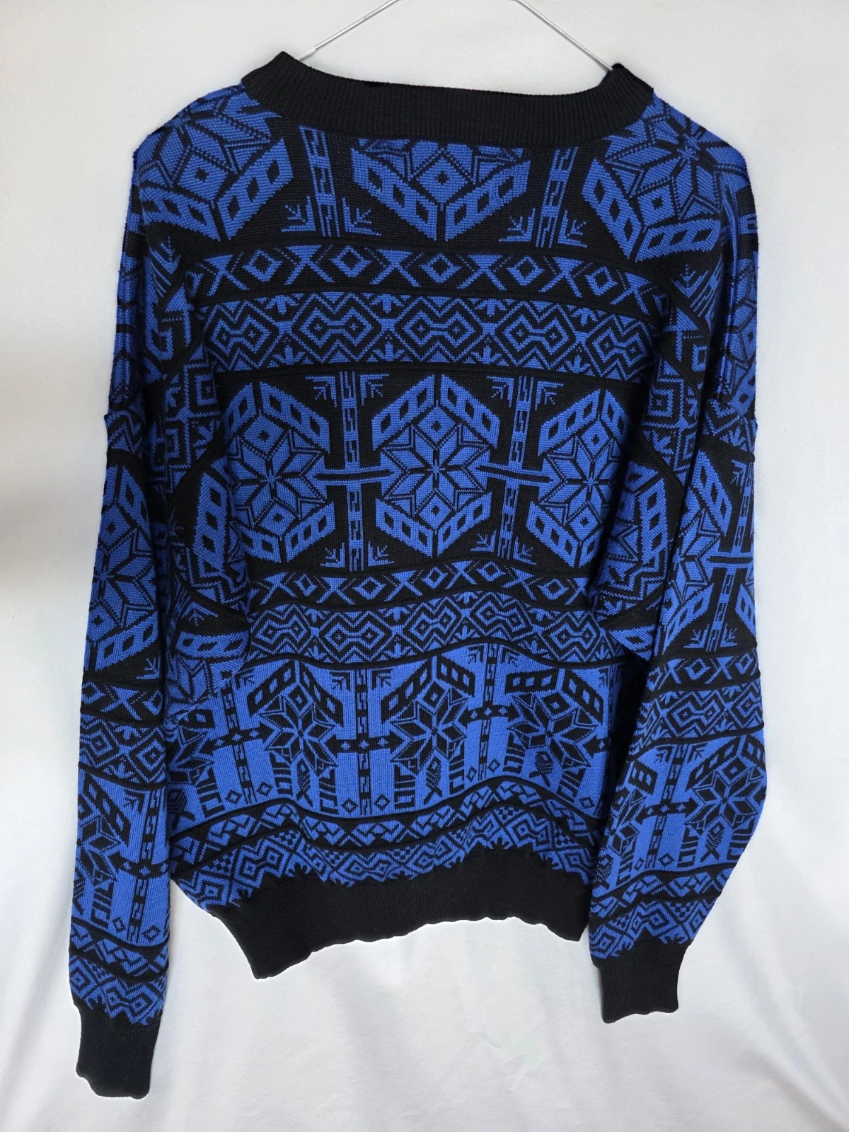 OBERMEYER SKIWEAR WOOL ACRYLIC MEN'S SWEATER XL
Opens in a new window or tab