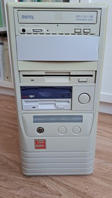 Vintage retro PC - Intel Pentium MMX 166MHz, 64MB RAM + Sound