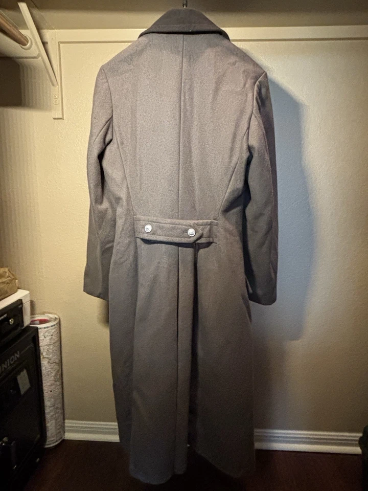 East German NVA Vintage Wool Coat Gray Double Metal Buttons G44 - Image 2 of 4