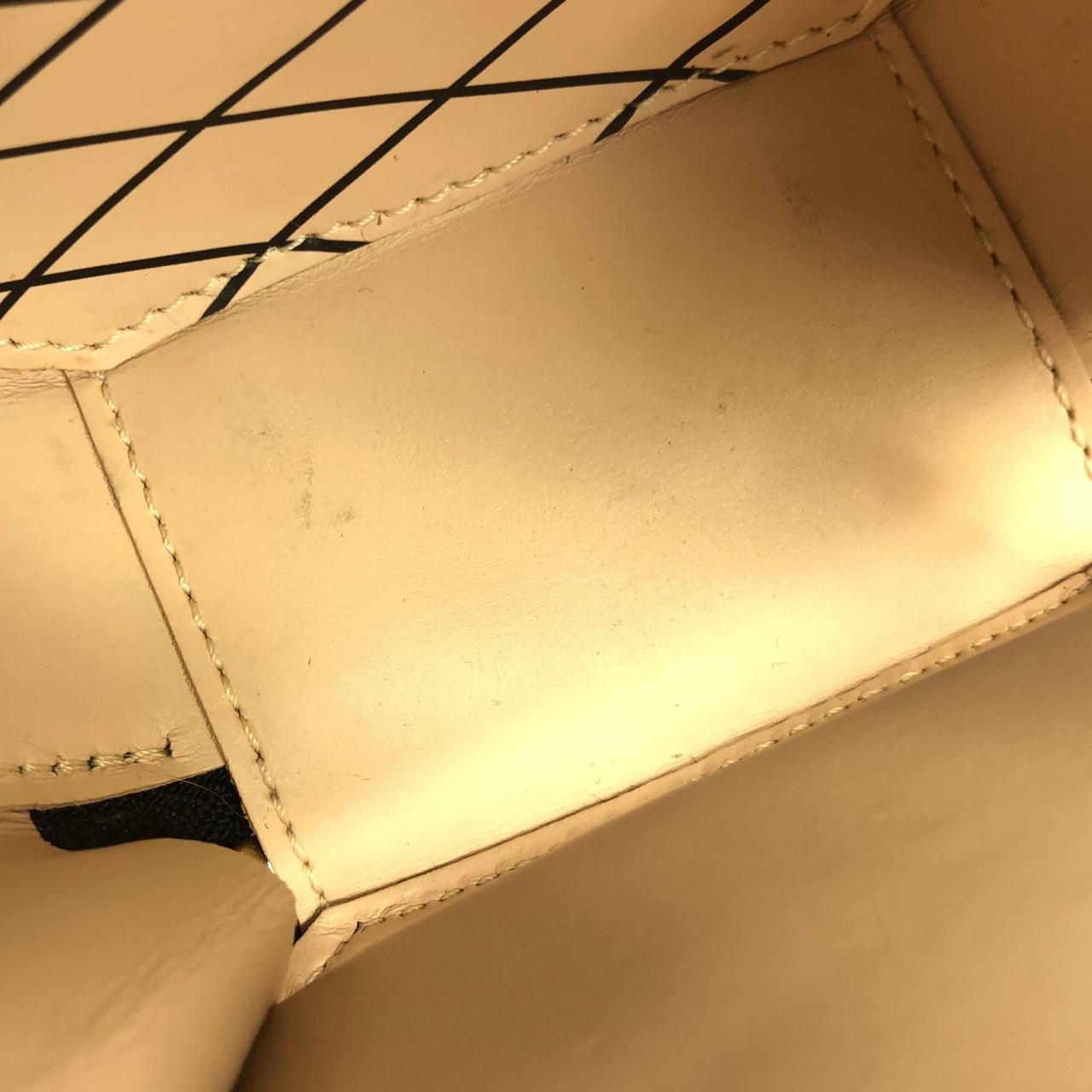 Authentic Louis Vuitton Monogram Reverse Mini Boite Chapeau Shoulder Bag M68... image 8
