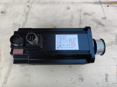 YASKAWA USAGED-09A21 AC-SERVOMOTOR 
