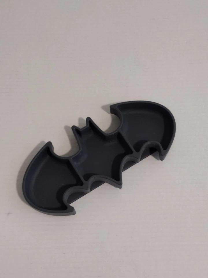 Bumkins 10 英寸蝙蝠侠硅胶握把盘吸盘幼儿婴儿高脚椅  — 第 4/4 张图片