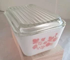 New ListingPyrex Pink Gooseberry 502 Vintage Refrigerator Dish with Lid