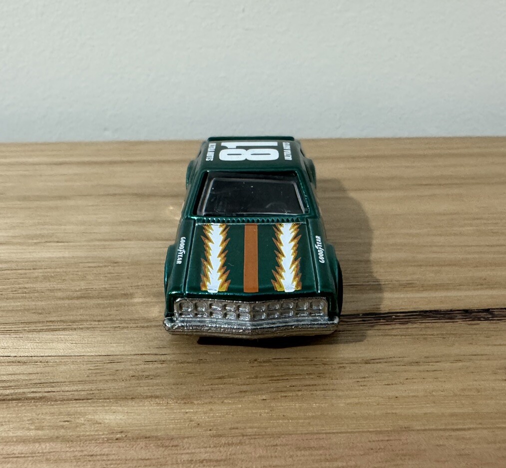 Picture 3 of 5