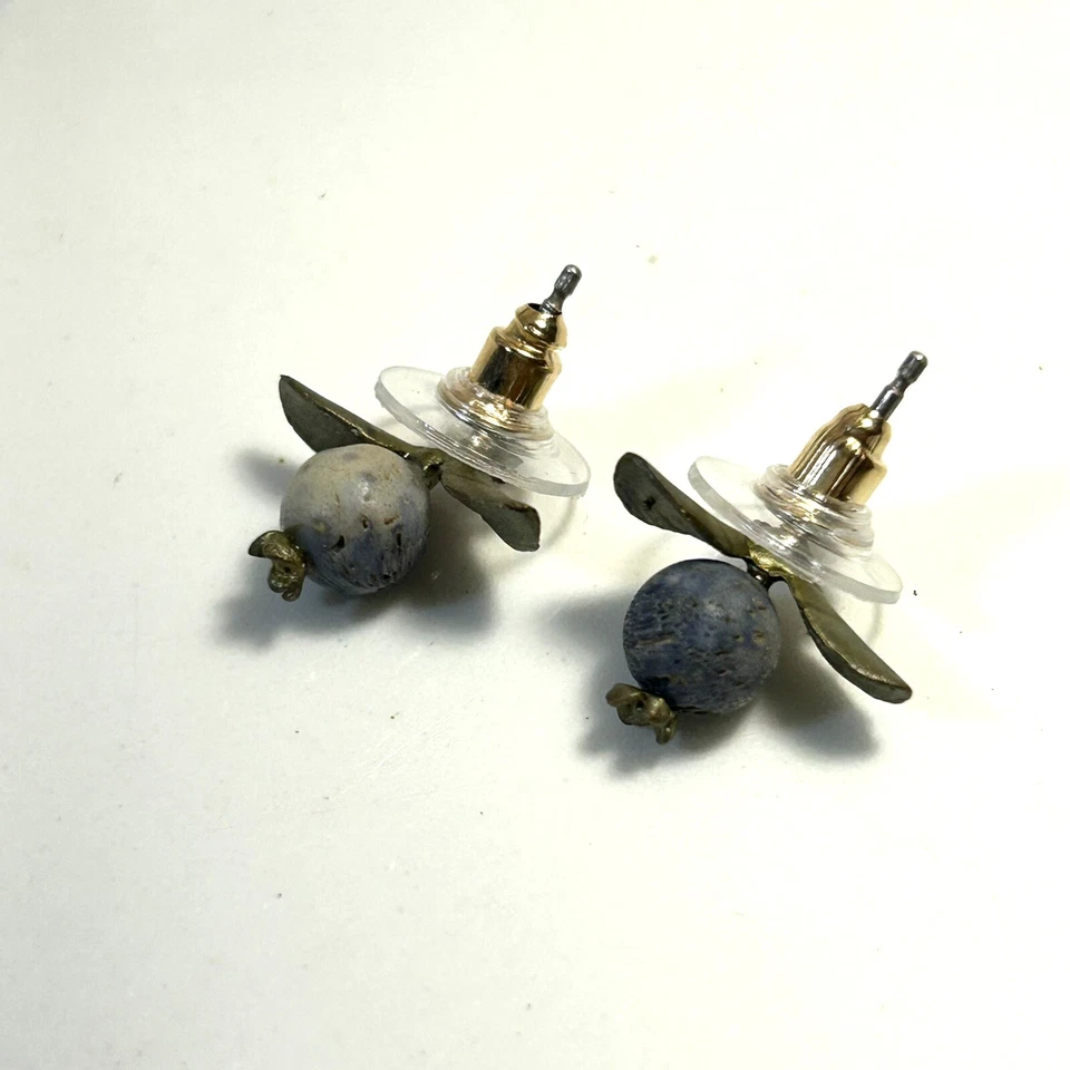 Pendientes Michael Michaud Blueberry Post Pequeño Bronce y Piedra Foto 4 de 4