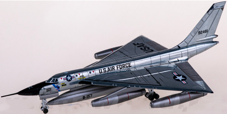 1 200 Herpa Convair B-58 Hustler Supersonic Bomber Diecast Model