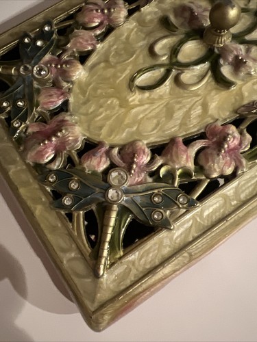 Vintage Metal Jewelry Box Dragonflies / Iris/Rhinestones RARE - Picture 3 of 15