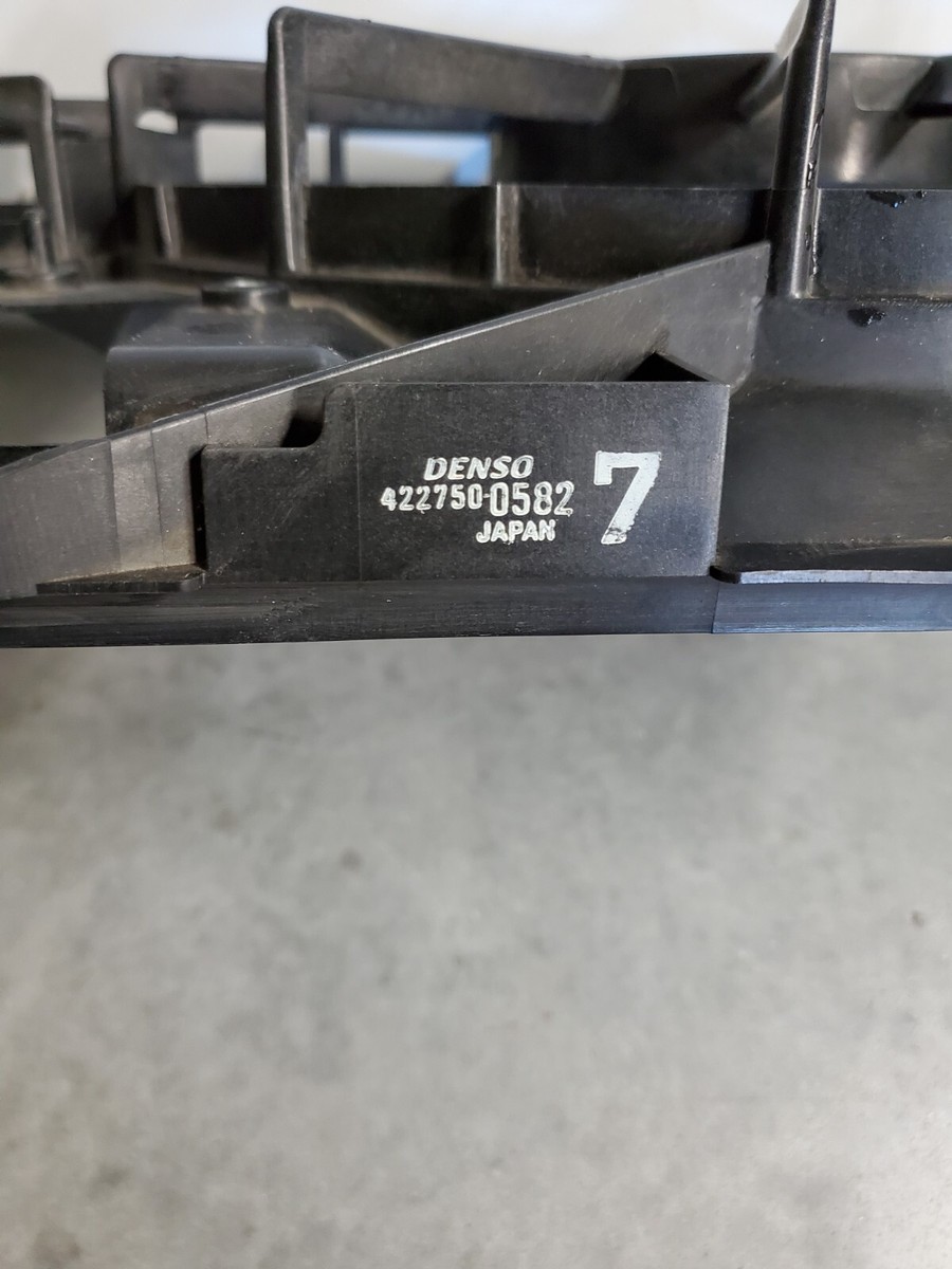 2007-2011 Lexus GS350 Radiator Fan Shroud Only. Denso 422750