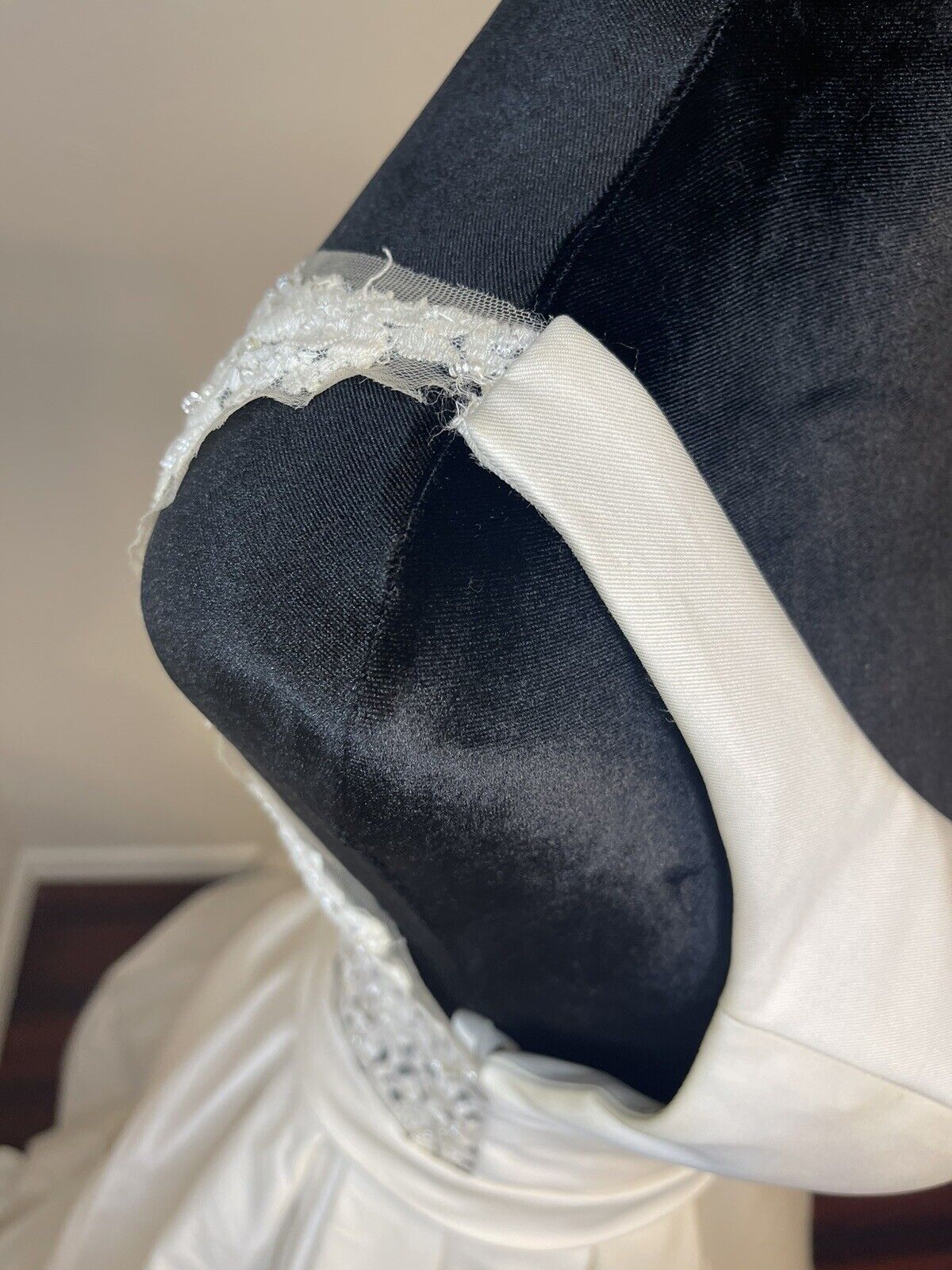 Allure Bridals A-Line Satin Wedding Dress Ivory V… - image 17