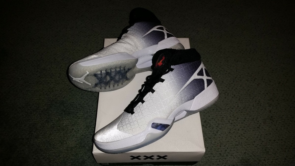 AIR JORDAN XXX WhiteBlack エアジョーダン30 AJ30 Air Jordan 30 'White & Black-Wolf Grey' Release Date. Nike SNKRS