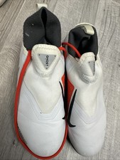 Nike Schuhe Größe 33.5