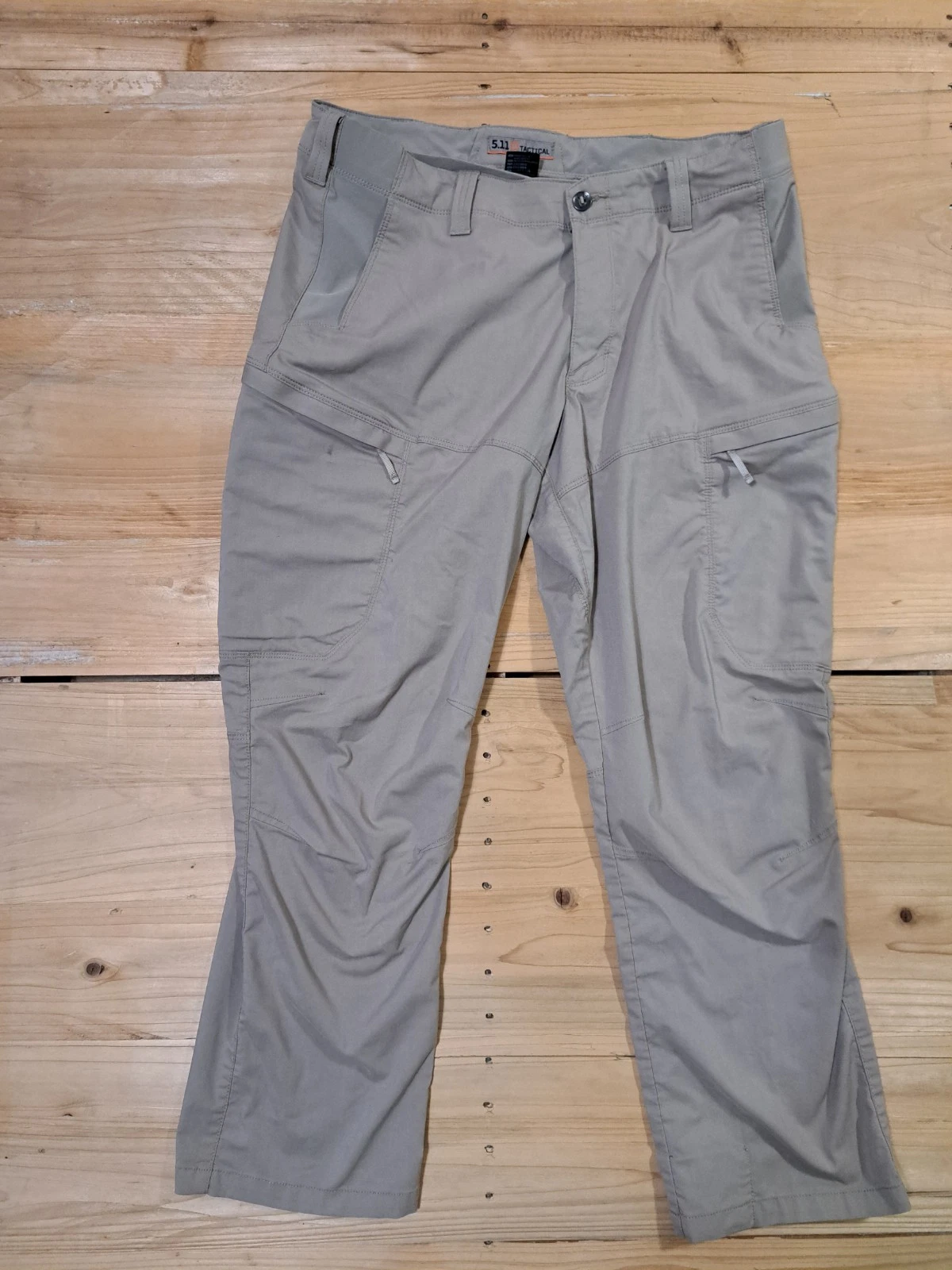 5.11 Tactical Mens Size 38/30 Khaki Zippered Cargo Stretch Pants