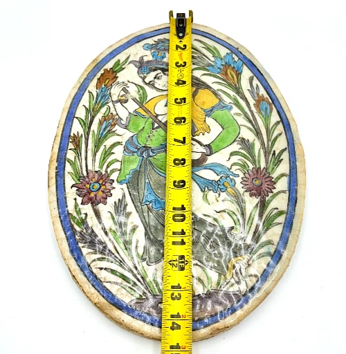 Овальная керамическая плитка в персидском стиле каджар 14,5 дюйма с ручной росписью музыкант - Изображение 2 из 4