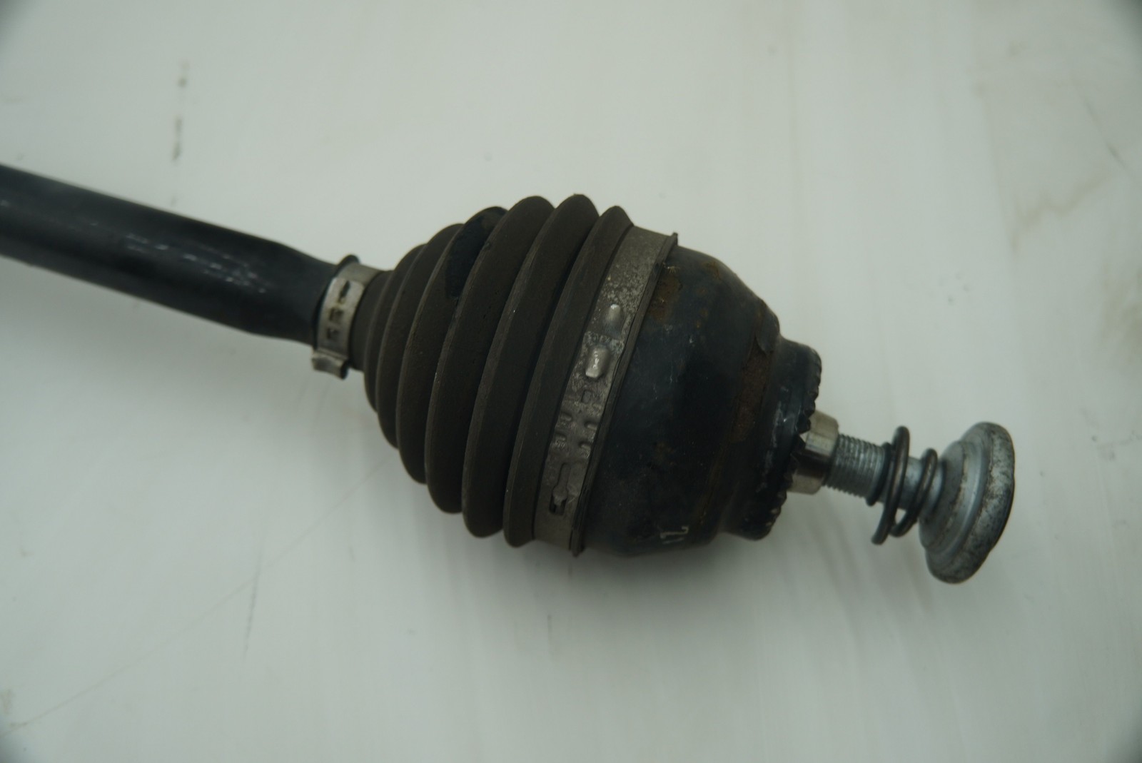 Rear Right Passenger Side CV Axle Shaft 33208611320 OEM BMW i8 2014-20 *Note*