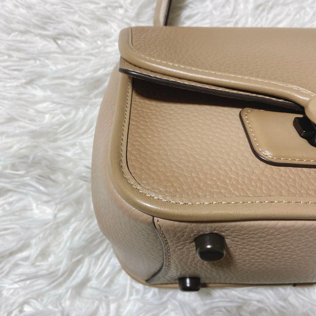 Extremely Beautiful Recent Model COACH Coach Hand… - image 9