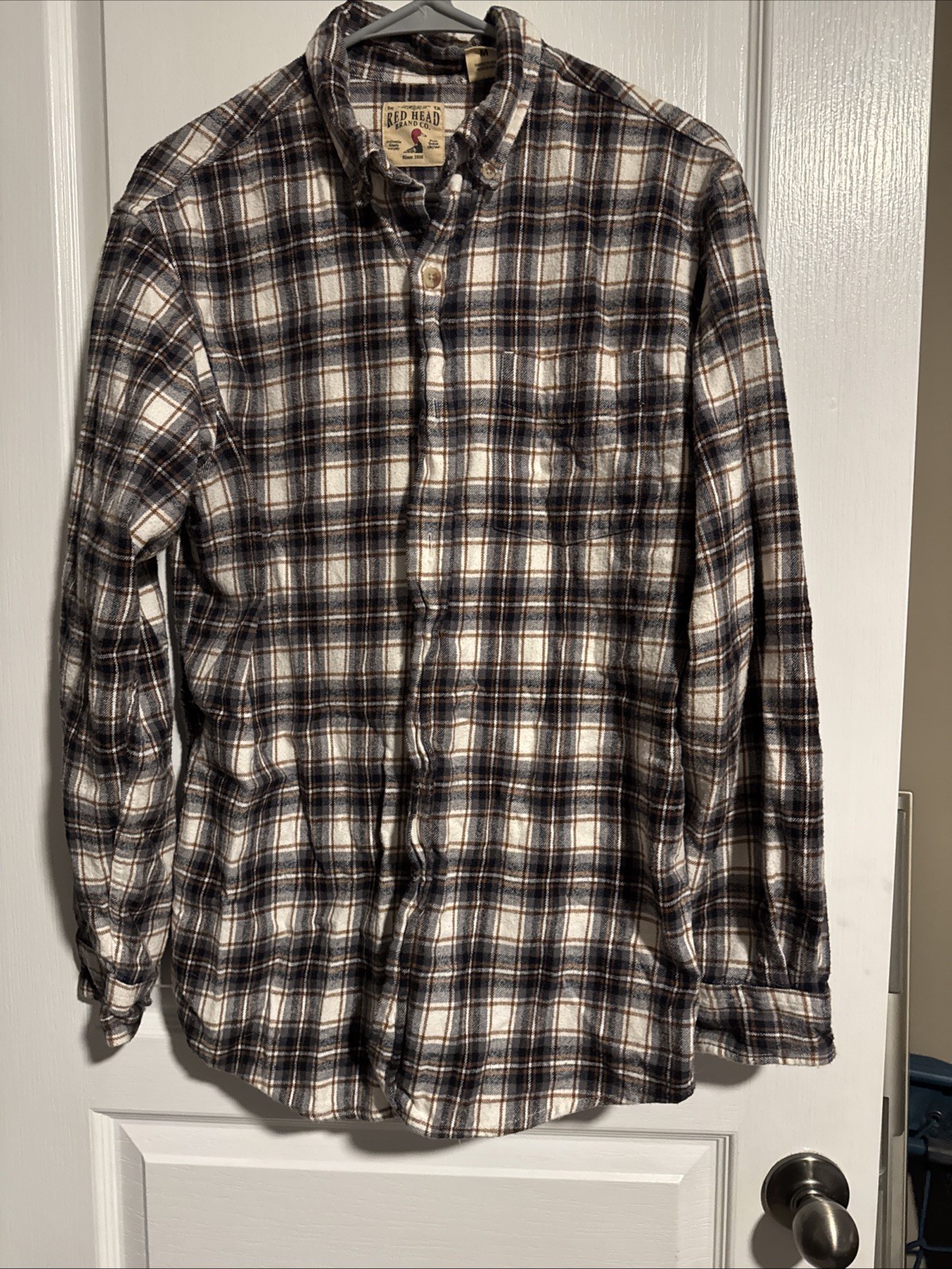 Men’s Red Head Long Sleeve Flannel Black And Brown Plaid Shirt Size M