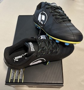 Puma ProCat Youth Pitch Outdoor Soccer Cleat Shoes Black/White Sz 1