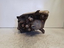 Feu avant (phare) Toyota AVENSIS
