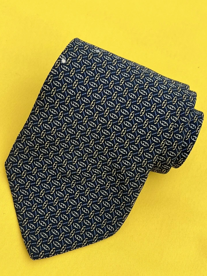 Auténtica corbata FENDI All Over FF diseño de red en azul marino 100 % seda Foto 2 de 4