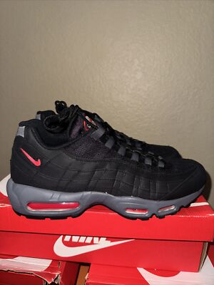 Nike Men's Air Max 95 sneakers DV5672-001 Black/University Red/Dark Grey