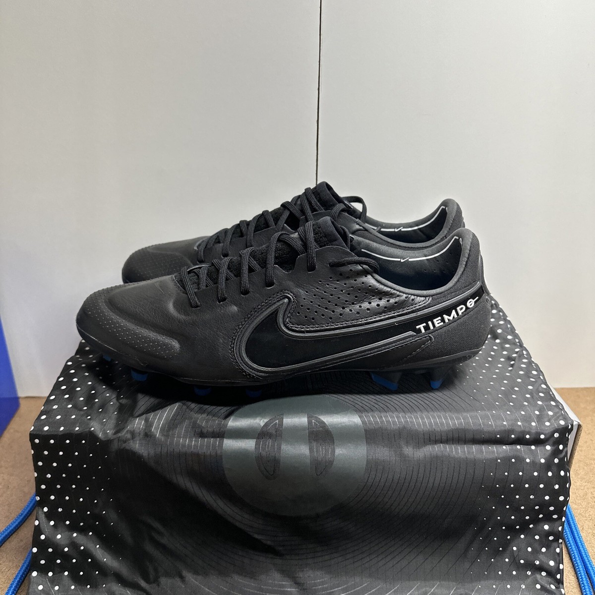 Nike Tiempo Legend 9 Elite FG Black/Blue Soccer Cleat Mens Sz 7