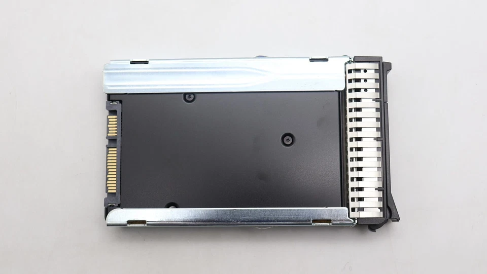 Lenovo ThinkSystem 7N47A00113 00YK197 2.5" 960GB Entry SATA 6Gb Hot Swap SSD- - Image 3 of 4