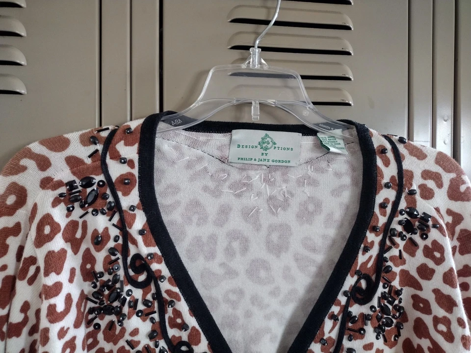 Cardigã feminino Design Options by Philip And Jane Gordon estampa animal tamanho pequeno - Imagem 2 de 4