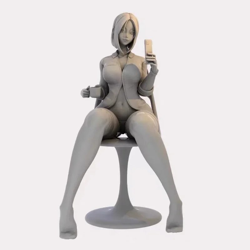 KIT MODELO FIGURA RESINA MODELADO NIÑA TELÉFONO MÓVIL 1/24 sin montar sin pintar 2