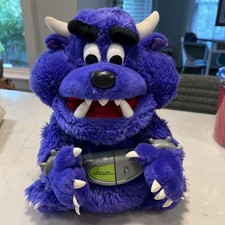 Dont Feed Freddy Talking Purple Plush Monster Spin Master, 2001 