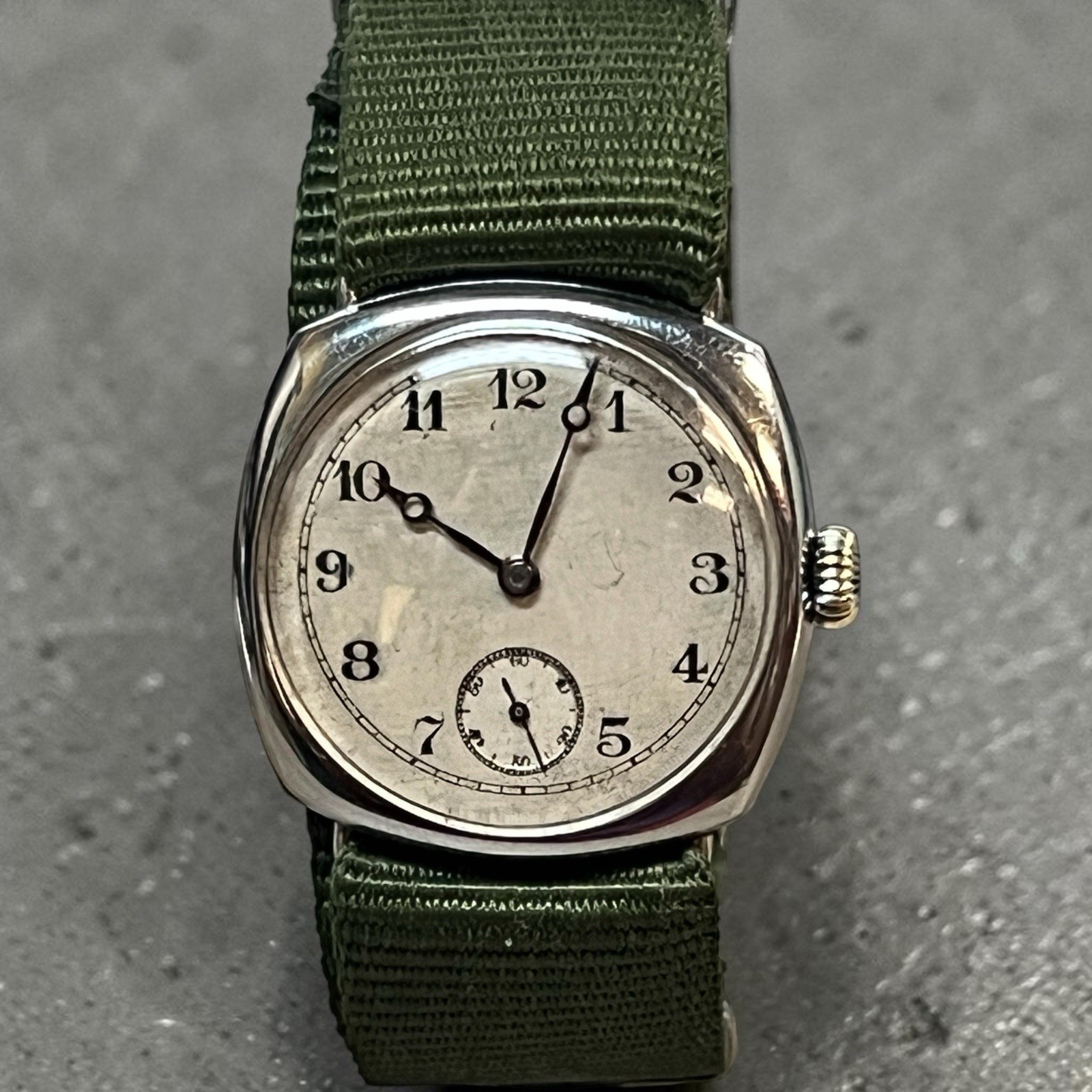 Vintage Longines Military Trench Cal.12.68z Cushion Case Manual Wind Watch 30mm