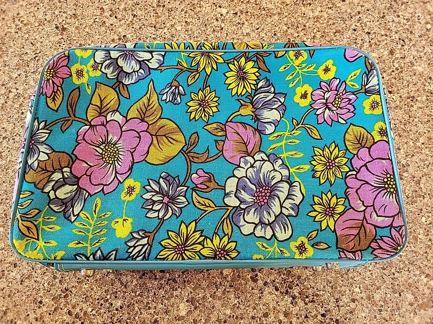 Suitcase 