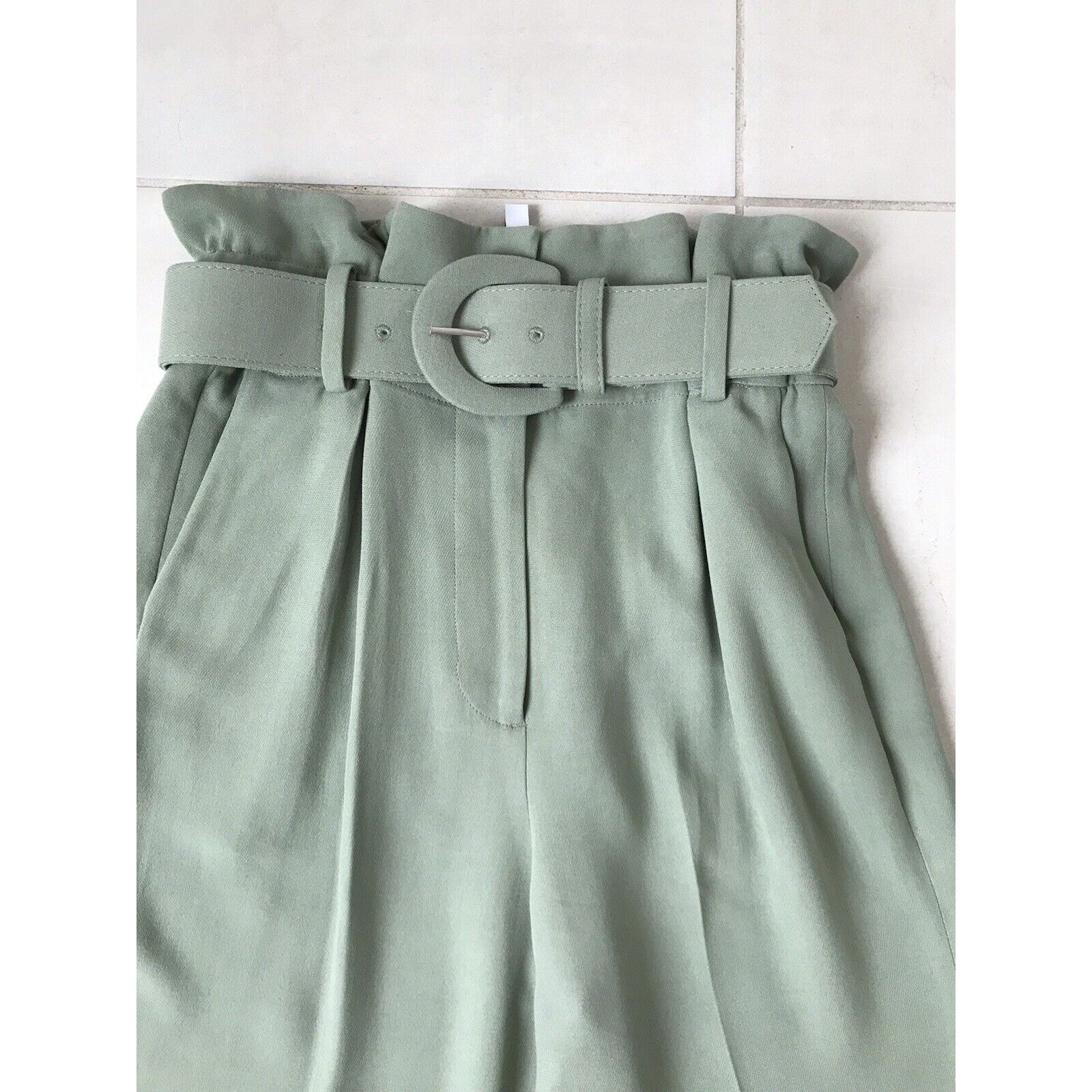 ALTRA & Other Stories Pantalone Donna Tg 2 Crop Vita Alta Cintura Sacchetto di Carta Vita Verde