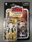 Hasbro Clone Commander 3.75 inch Action Figure VC 168 Star Wars  Clone Wars Mint