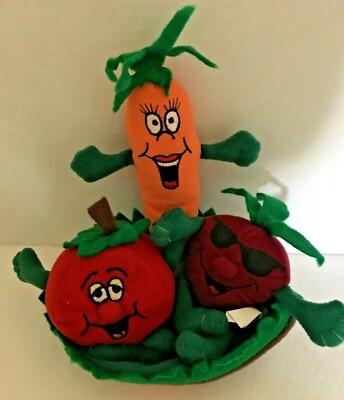 RARE Fresh Express Salad Pals Collection Veggies Plush Set Carrot Radish Tomato