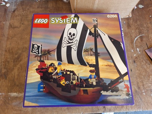 Vintage Lego 6268 Pirates ship Renegade Runner 1993  instructions and box rare! - Picture 1 of 15