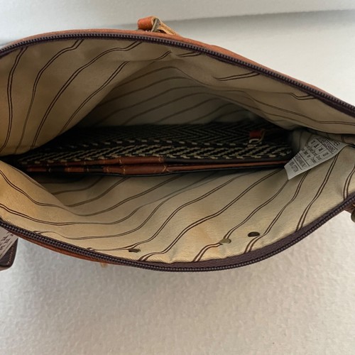 Vaan Co. Grayson Herringbone Crossbody Upcycled Card Case & Crossbody Bag NWT - Picture 8 of 8