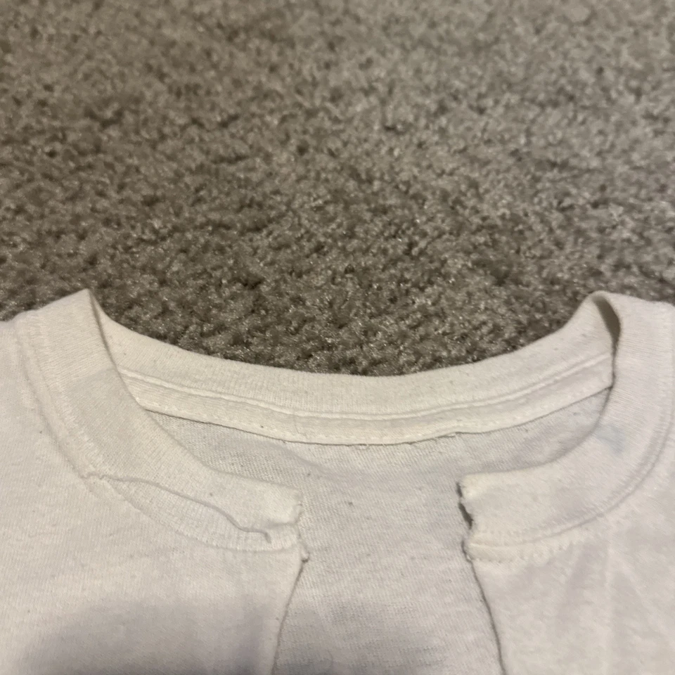 Camiseta Feminina Vintage Y2K "You’re a C*nt" Corte Punk Grunge Gola Pequena - Imagem 4 de 4