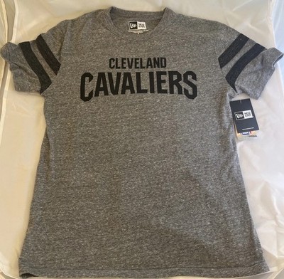 NWT T-Shirt Men Medium Gray New Era Cleveland Cavaliers Crew Short Sleeve