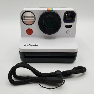 Polaroid Now 2nd Generation I Type Instant Film Camera Black & White (9072)