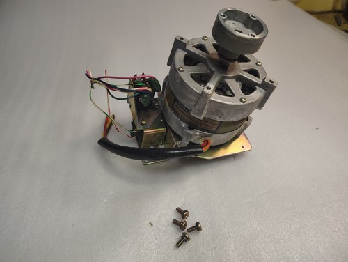 Teac A-3340S reel to reel machine, take up motor, right side, EM1473 and brake