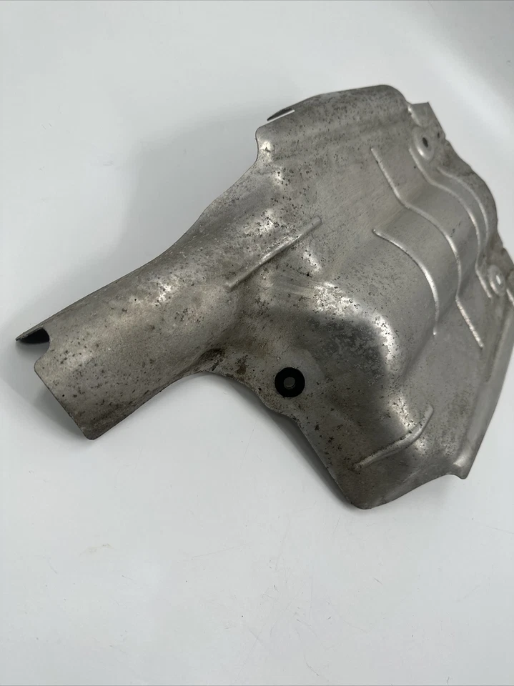 SUZUKI GSR 600 2006 - 2011 Exhaust Heat Shield #F17 - Image 3 of 4