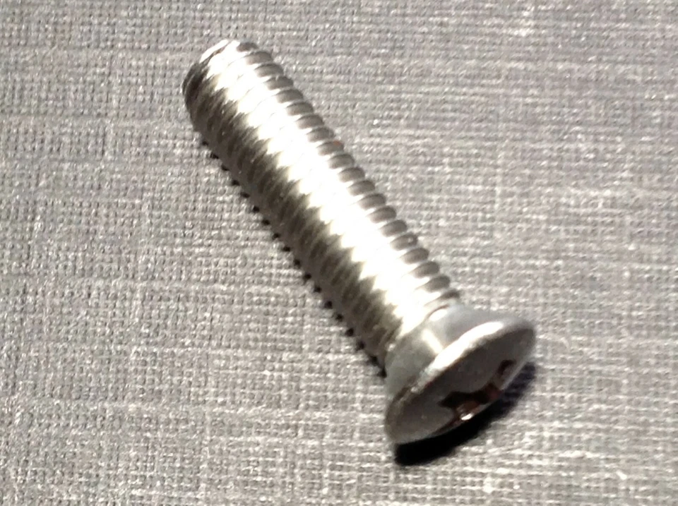 40 piezas Chrysler Plymouth 10-32 con #8 tornillos de cabeza ovalada Phillips de acero inoxidable  Foto 3 de 4