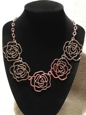 Beautiful Rose Tone Flower Bloom Necklace