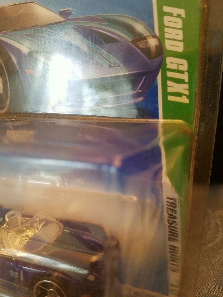 NEW 2010 HOT WHEELS FORD GTX1 TREASURE HUNT IN PROTECTOR CASE 051/240 - Image 3 of 4